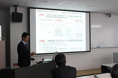 先端を行く（伊藤先生）.JPGのサムネイル画像